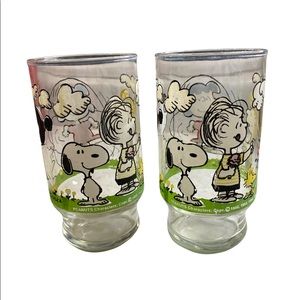 Vintage Peanuts Glasses Set of 2 12 OZ Snoopy & Gang Charlie Brown
